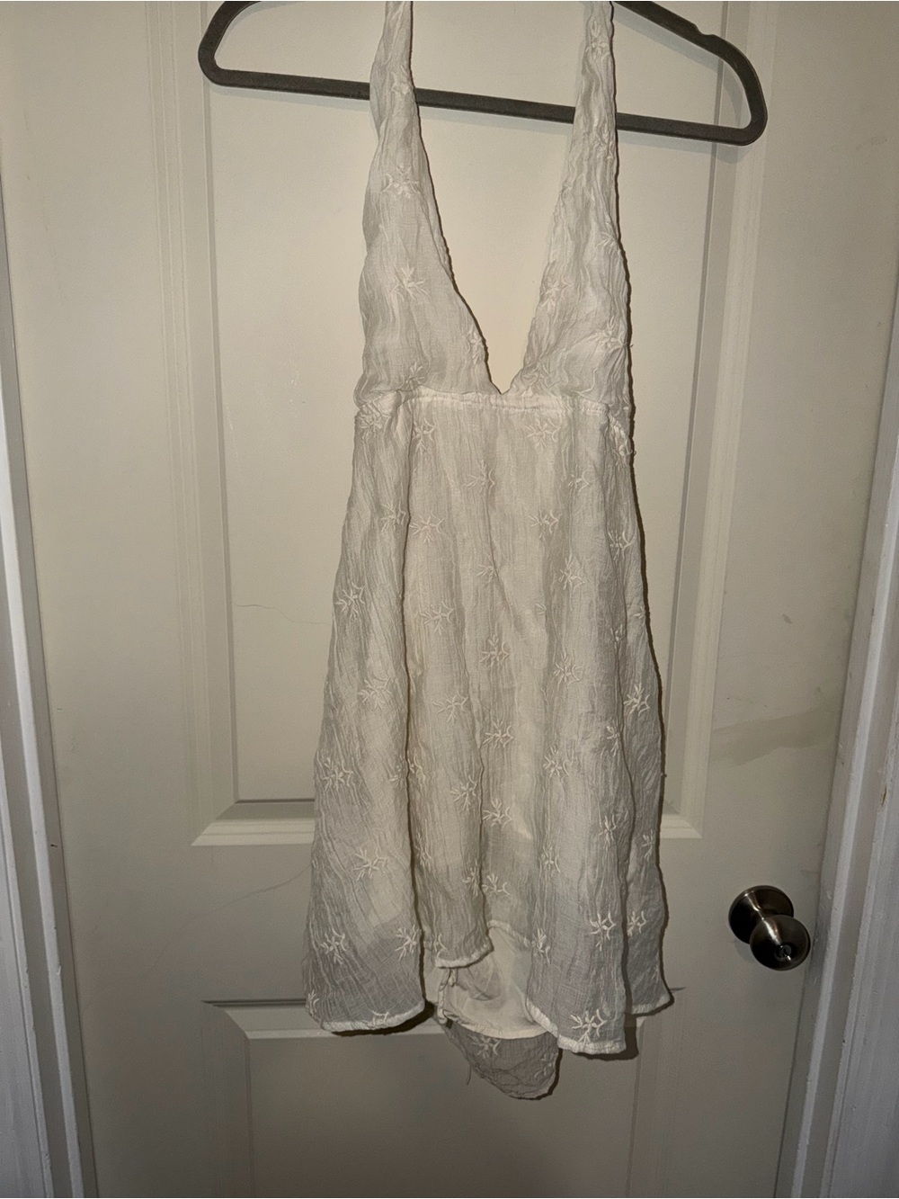 Princess Polly Cream Embroidered Halter Dress size 6